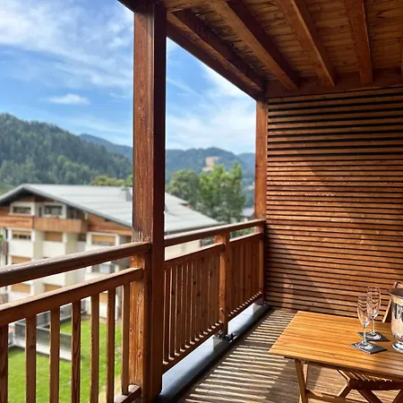 48m² Face Aux Pistes Avec Balcon, 4 Couchages, Pres Du Centre Des Gets, Garage Inclus - Fr-1-623-330 * Les Gets
